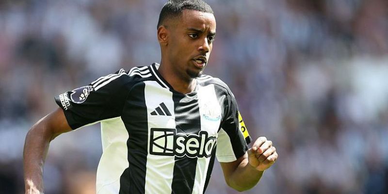 Alexander Isak: Tiền Đạo Tài Năng Của Newcastle United 6 Thành Công Của Alexander Isak